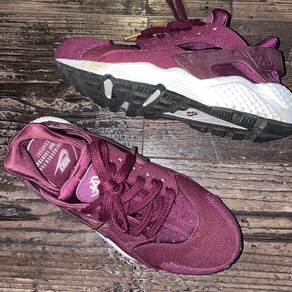 Nike Hurrache 5.5 womens - Picture 1 of 5